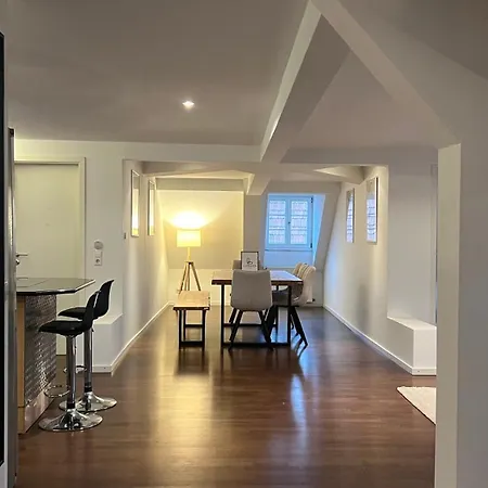 Apartment Ludwigshome Zentral, Spacious, 120qm