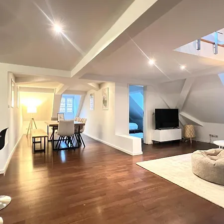 Ludwigshome Zentral, Spacious, 120qm Apartment *