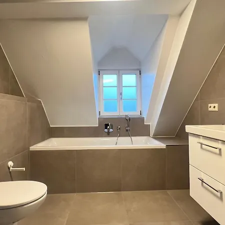Appartement Ludwigshome Zentral, Spacious, 120qm, Klima *