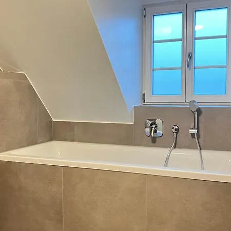 Appartement Ludwigshome Zentral, Spacious, 120qm, Klima Ludwigsbourg