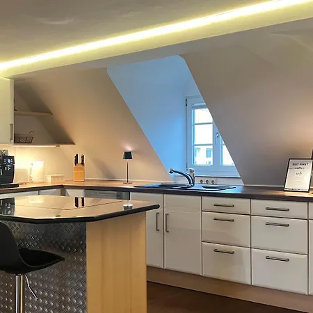 Ludwigshome Zentral, Spacious, 120qm, Klima * ルートヴィヒスブルク