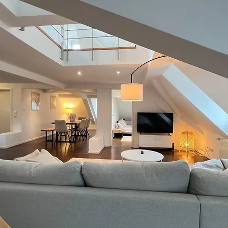 Ludwigshome Zentral, Spacious, 120qm